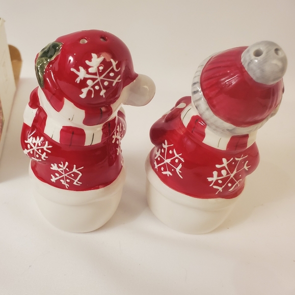Snow man salt and pepper shakers - Picture 2 of 4